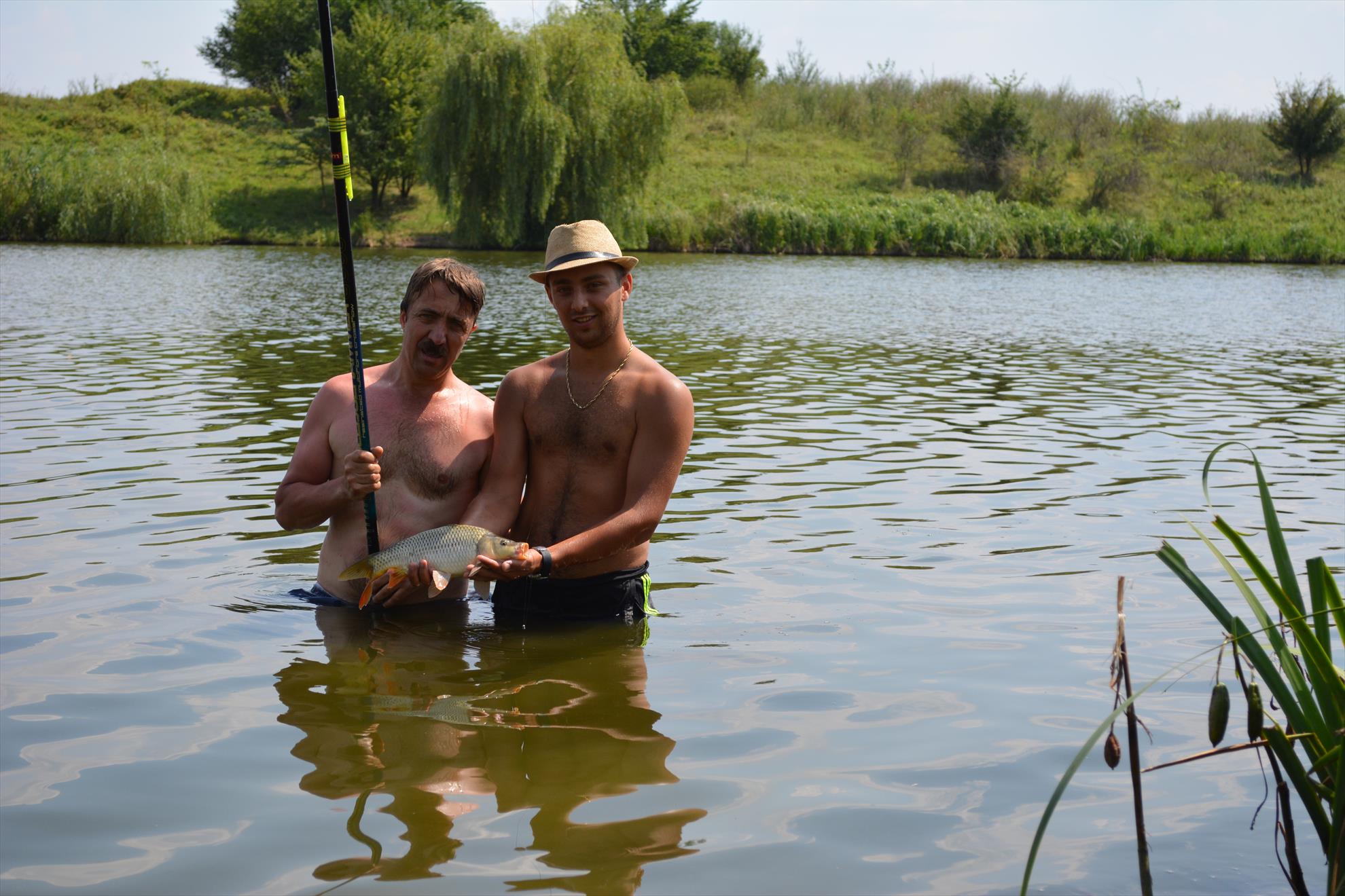 Pescuit :) - Asta mic furase undita :)))
